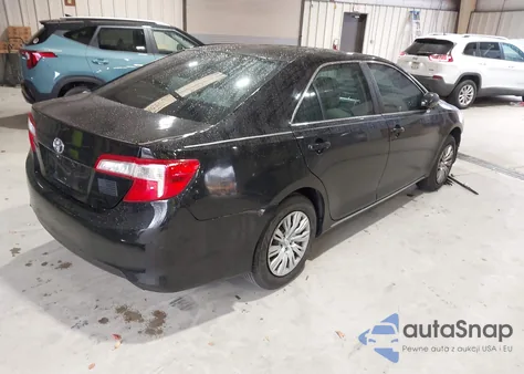 2012 Toyota Camry L/Le/Se/Se Limited Edition/Xle z USA, uszkodzony, nr VIN 4T4BF1FK8CR265110